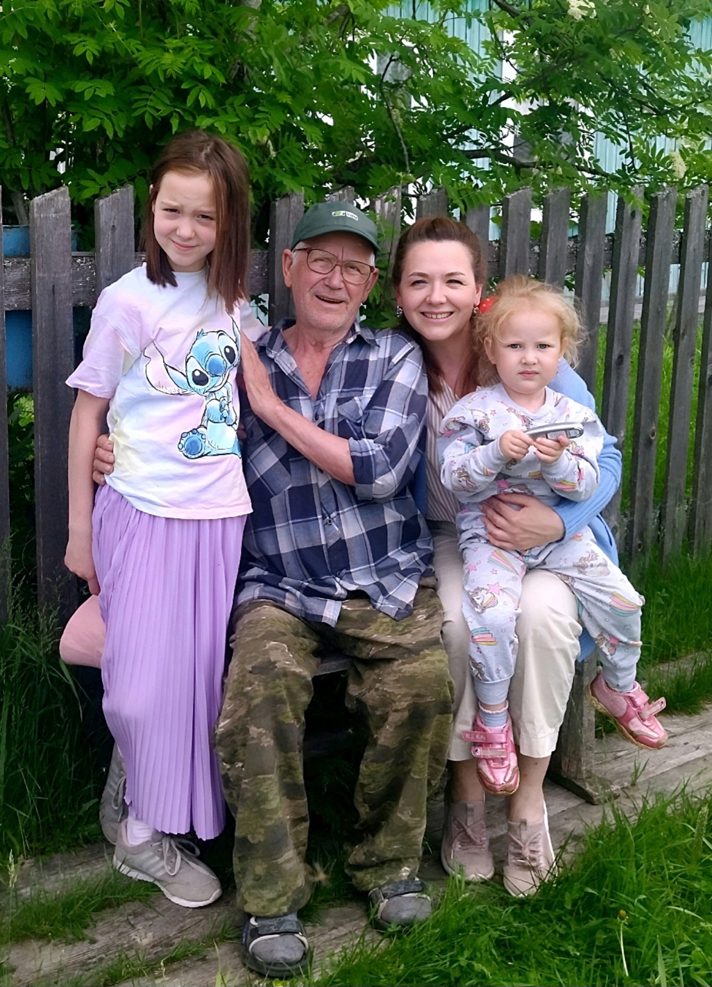 Сегодня свой День рождения отмечает прекрасный человек, житель поселка Харитоново, ПАВЕЛ АНДРЕЕВИЧ ПОСПЕЛОВСКИЙ. Ему исполнилось 92 года.