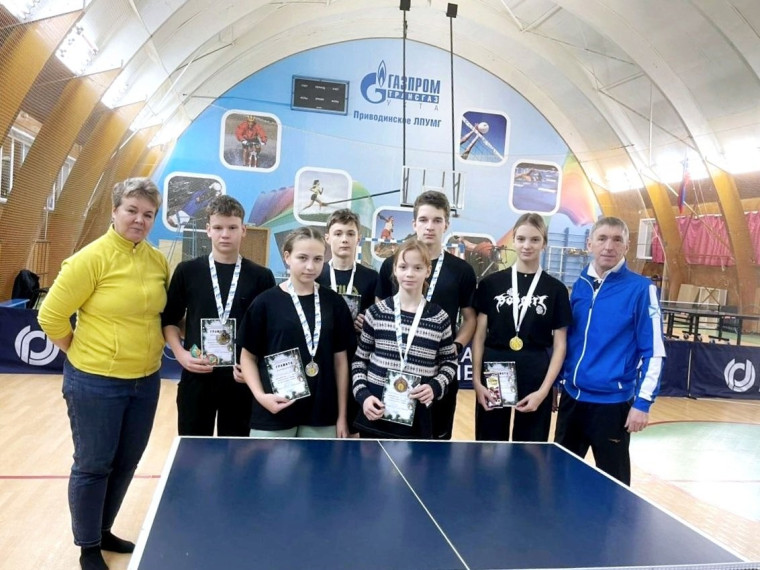 В поселке Приводино прошел Новогодний турнир по настольному теннису.