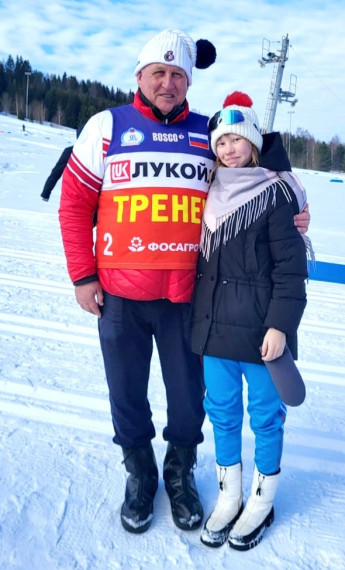 Шипицынские спортсмены прямо сейчас находятся на лыжном стадионе в Устьянской Малиновке на Чемпионате России по лыжным гонкам.
