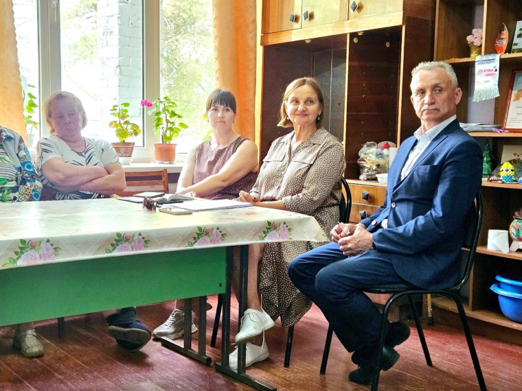 Встречи депутатов с жителями Котласского округа продолжаются.