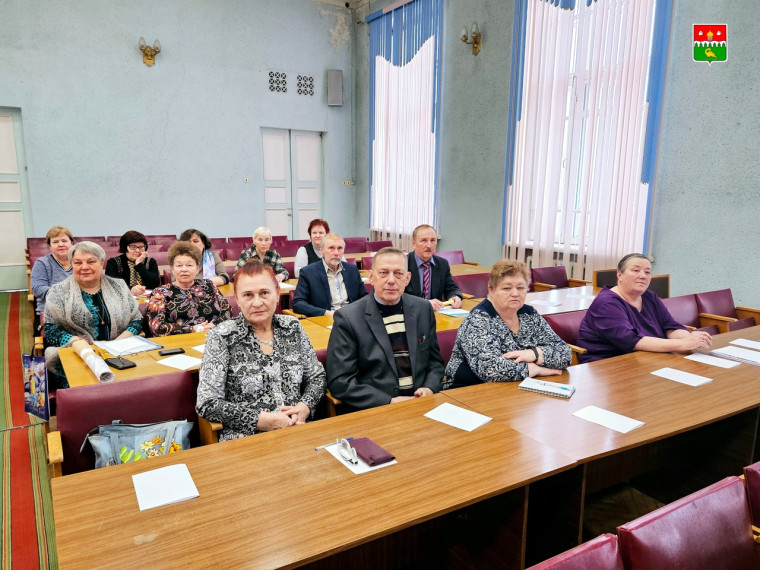 Сегодня в актовом зале администрации Котласского округа проходит пленум районной ветеранской организации.